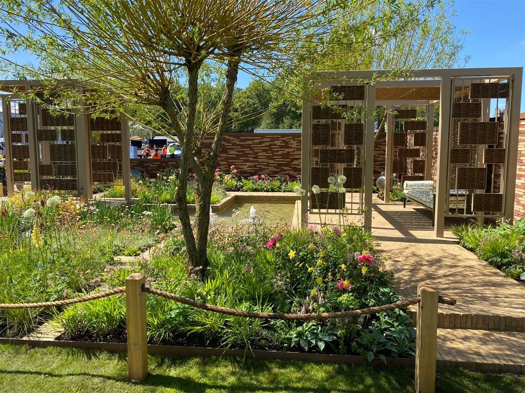 The Chelsea Flower Show - The Stitcher's Garden